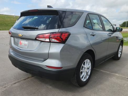Used 2023 Chevrolet Equinox LS FWD image 6