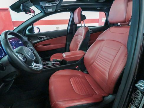 Used 2023 Kia Sportage SX FWD image 11