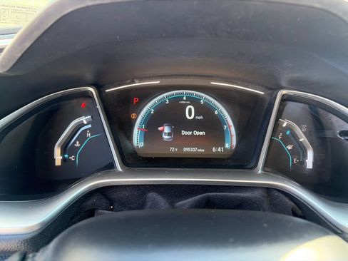 Used 2017 Honda Civic EX image 19