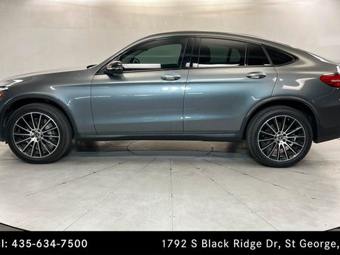 Used 2017 Mercedes-Benz GLC 300 4MATIC Coupe image 2