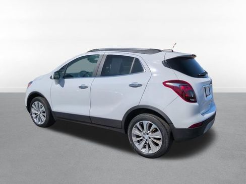 Used 2020 Buick Encore Preferred w/ Safety Package image 6