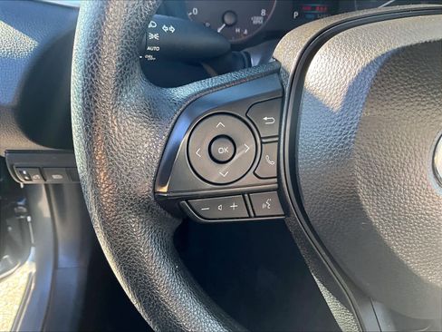 Used 2024 Toyota Corolla LE image 22