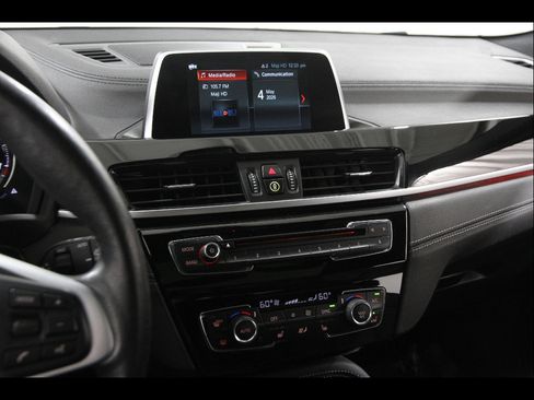 Used 2019 BMW X2 xDrive28i w/ Convenience Package AWD/4WD image 9
