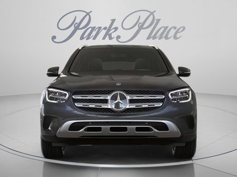 Certified 2021 Mercedes-Benz GLC 300 image 36