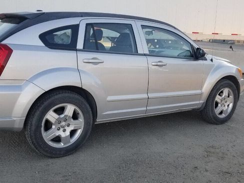 Used 2009 Dodge Caliber SXT image 4