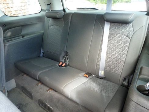Used 2013 GMC Acadia SLE FWD image 26