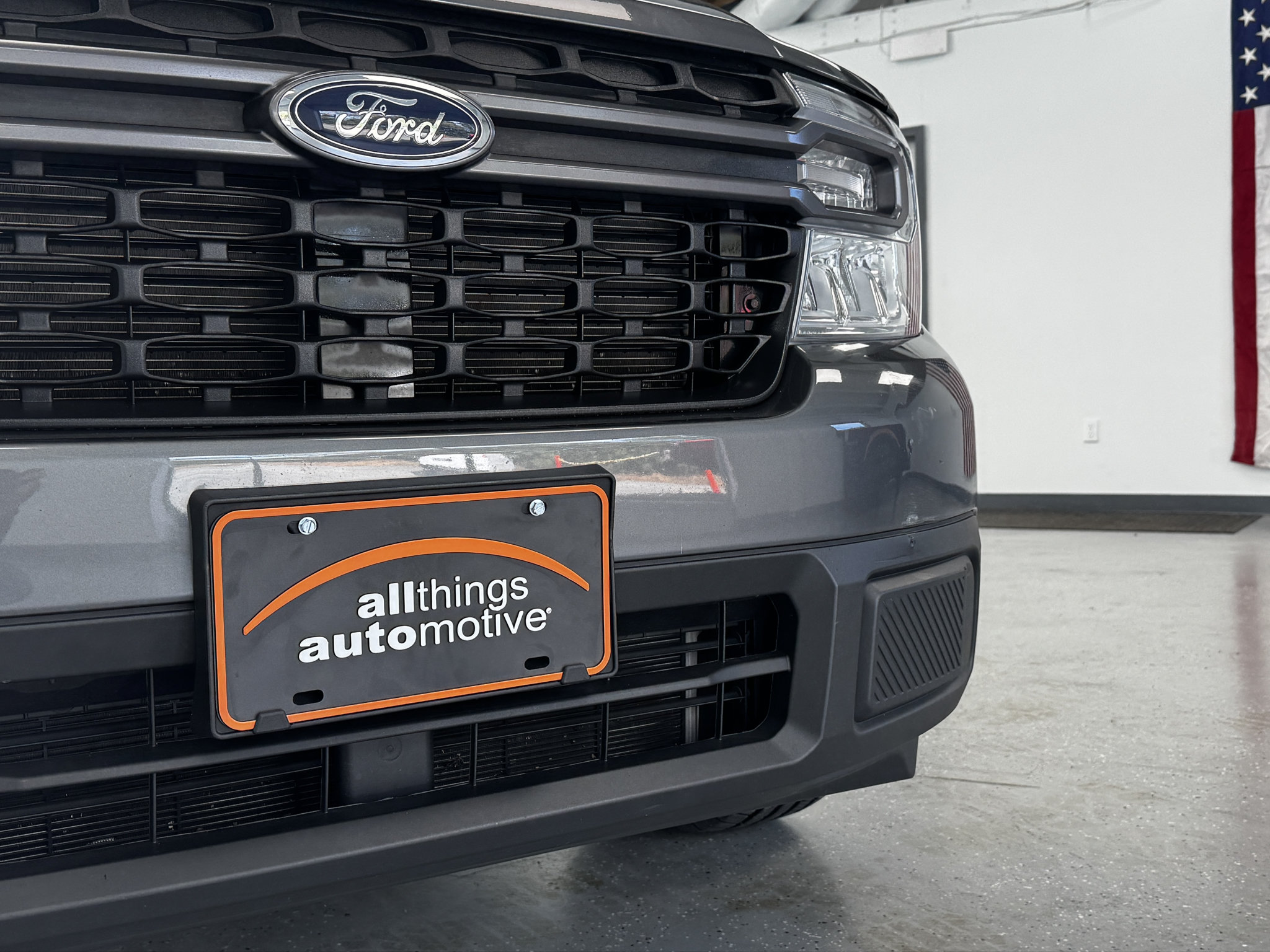 Used 2023 Ford Maverick XLT FWD image 11