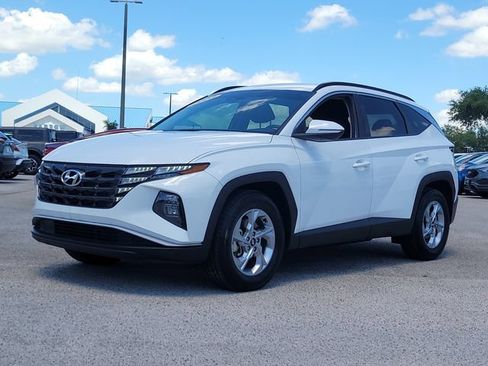 Used 2023 Hyundai Tucson SEL FWD image 32