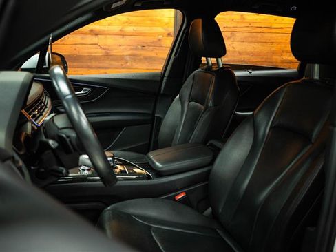 Used 2019 Audi Q7 3.0T Premium Plus w/ Premium Plus Package image 10