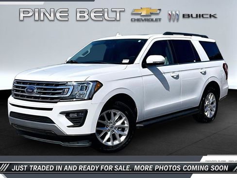 Used 2020 Ford Expedition XLT w/ Equipment Group 201A RWD image 10