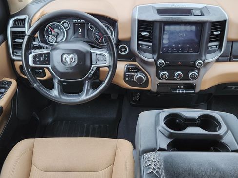 Used 2019 RAM 1500 Big Horn AWD/4WD image 27