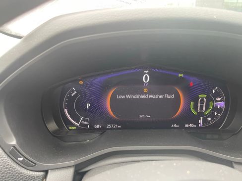 Used 2024 MAZDA CX-90 Plug-In Hybrid w/ Premium Pkg AWD/4WD image 6