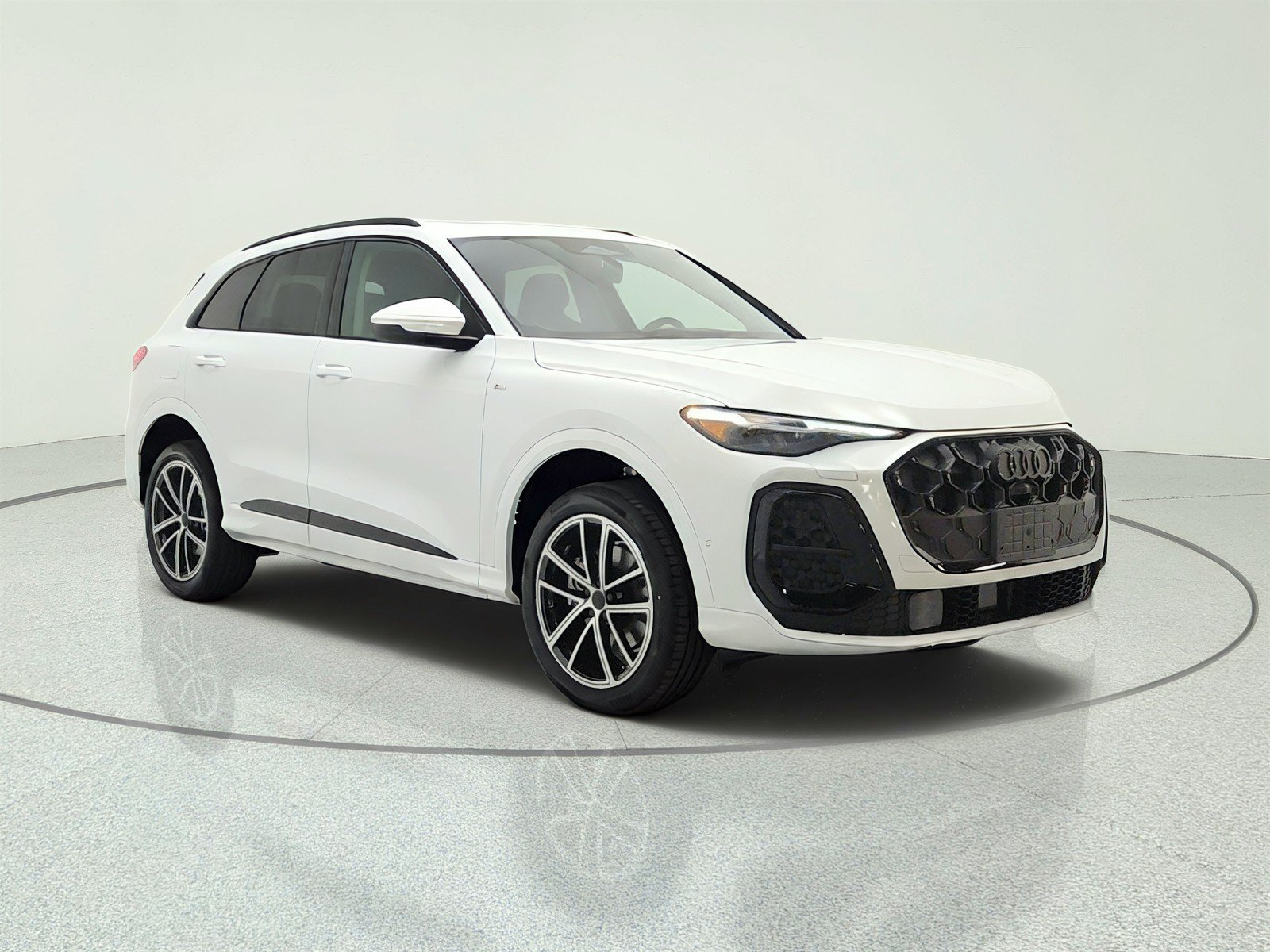 New 2026 Audi Q5 Premium Plus AWD/4WD image 3