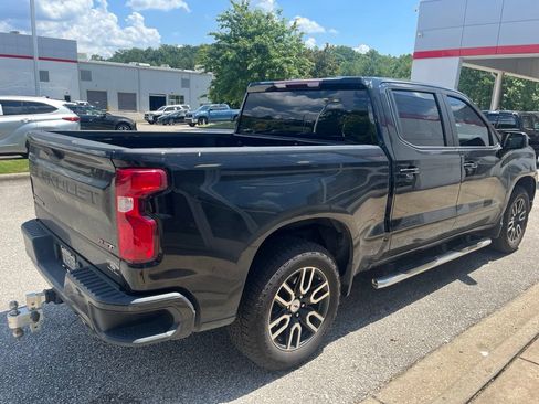 Used 2022 Chevrolet Silverado 1500 RST w/ Z71 Off-Road Package AWD/4WD image 3