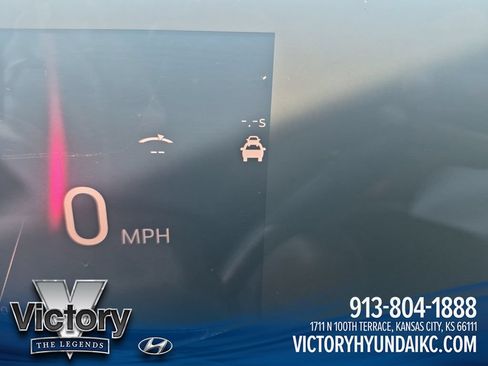 Used 2024 Buick Envista Sport Touring w/ Convenience I Package FWD image 17