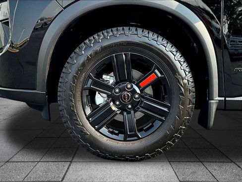 Certified 2026 Nissan Rogue SV AWD/4WD image 36