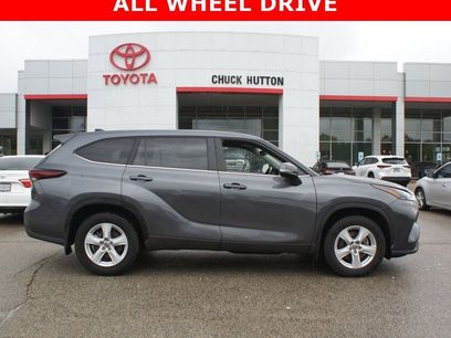Used 2024 Toyota Highlander LE