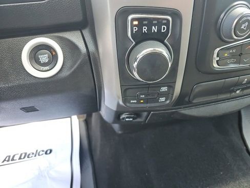 Used 2022 RAM 1500 Classic SLT w/ Electronics Convenience Group image 34