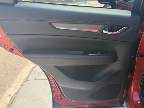 Certified 2022 MAZDA CX-5 Signature AWD/4WD image 24