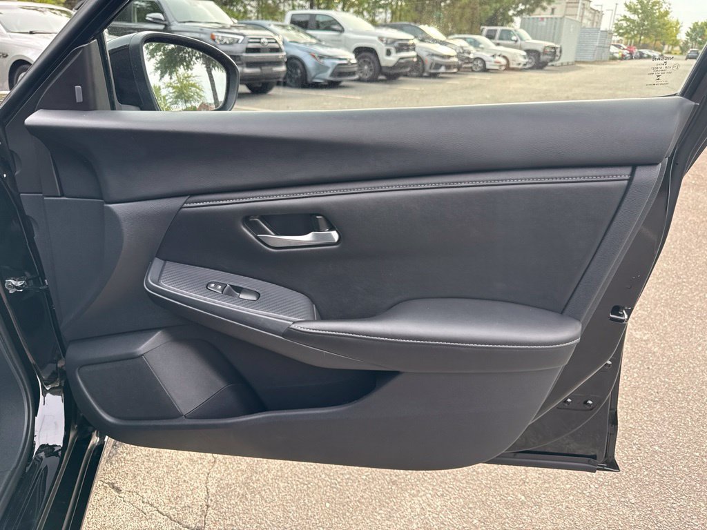 Certified 2025 Nissan Sentra SV FWD image 38