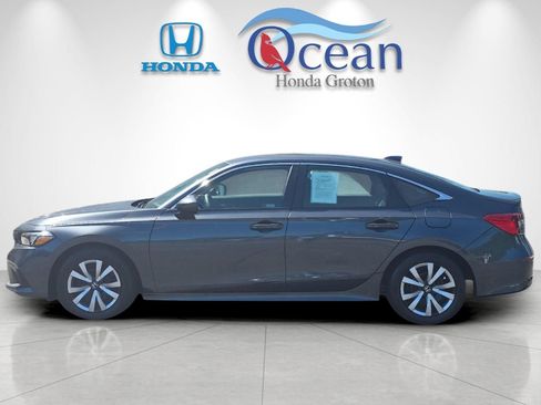Used 2023 Honda Civic LX image 6