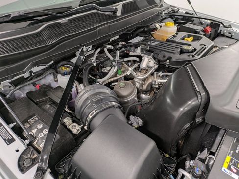 Used 2025 RAM 3500 Limited image 30