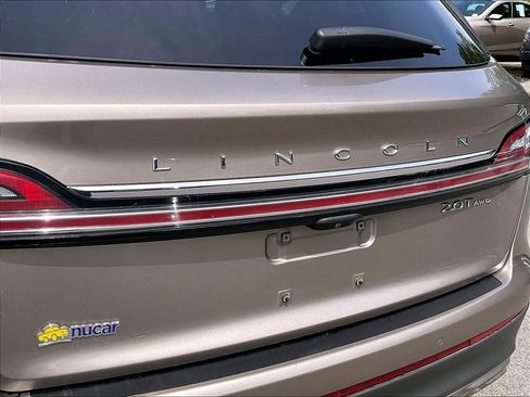 Used 2019 Lincoln Nautilus Reserve AWD/4WD image 29