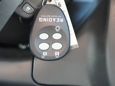 New 2025 GMC Savana 3500 w/ Power Convenience Package image 27