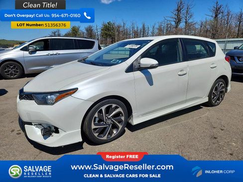 Used 2018 Toyota Corolla iM w/ All-Weather Mat Package FWD image 1