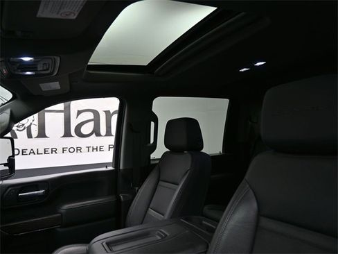 Used 2020 GMC Sierra 2500 Denali w/ Denali Ultimate Package image 17