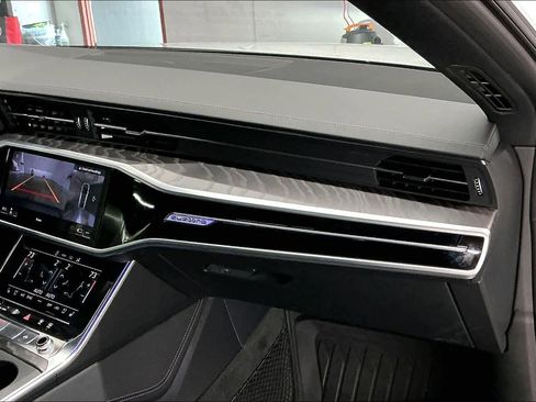 Used 2023 Audi A7 3.0T Premium Plus w/ Premium Plus image 18