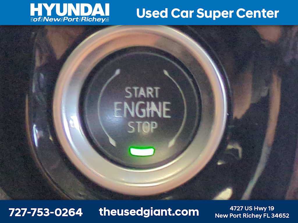 Used 2024 Chevrolet Silverado 1500 LT AWD/4WD image 31