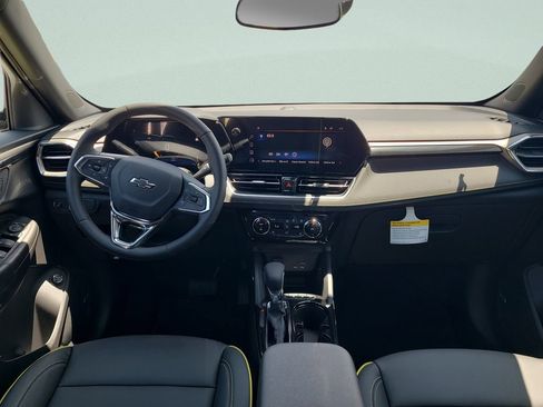 New 2026 Chevrolet TrailBlazer ACTIV AWD/4WD image 11