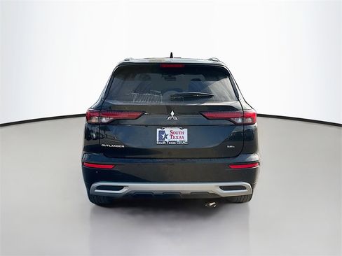 Used 2022 Mitsubishi Outlander SEL image 7