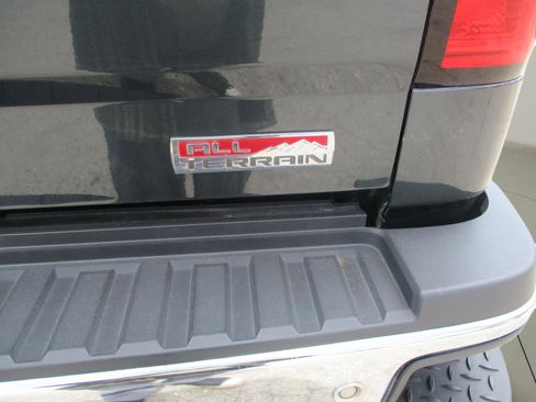Used 2017 GMC Sierra 2500 SLT AWD/4WD image 74