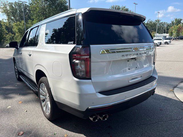 Used 2024 Chevrolet Suburban Premier AWD/4WD image 7