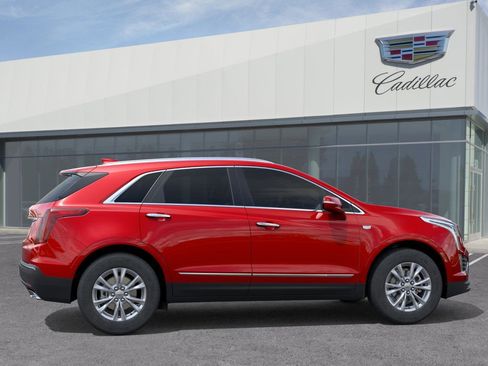 New 2026 Cadillac XT5 Luxury w/ LPO, Floor Liner Package image 6