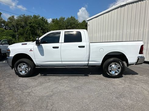Used 2025 RAM 2500 Tradesman AWD/4WD image 9