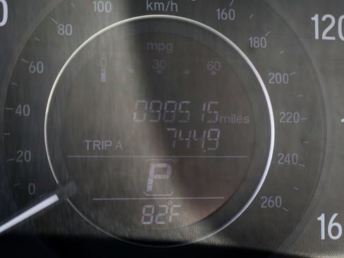 Used 2017 Honda Accord LX image 24