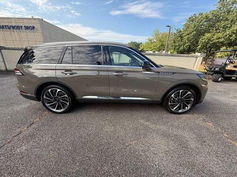 New 2025 Lincoln Aviator Reserve w/ Equipment Group 201A image 16