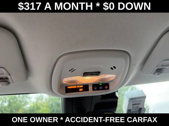 Used 2025 Chevrolet Trax LT FWD image 32