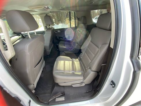 Used 2020 GMC Yukon XL Denali w/ Denali Ultimate Package image 33