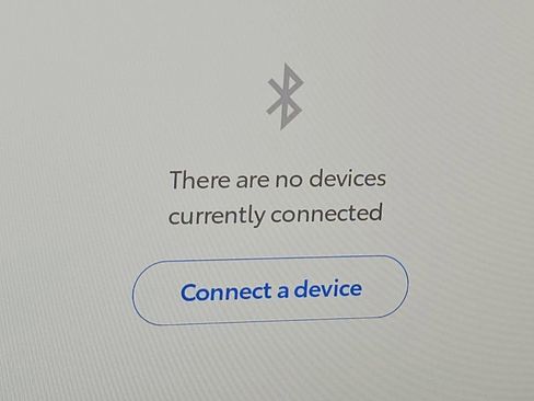 Used 2025 Toyota Highlander Limited image 12