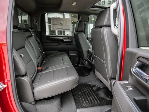 New 2026 Chevrolet Silverado 2500 LTZ w/ LTZ Premium Package AWD/4WD image 20
