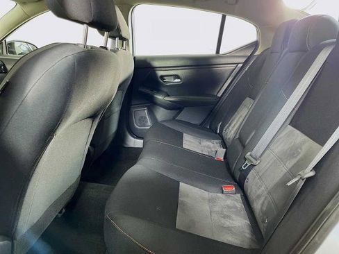 Certified 2022 Nissan Sentra SR w/ Midnight Edition image 21