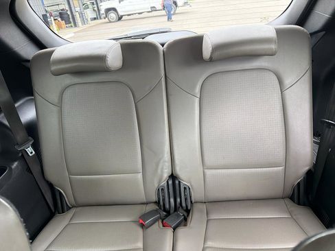 Used 2014 Hyundai Santa Fe Limited AWD/4WD image 17