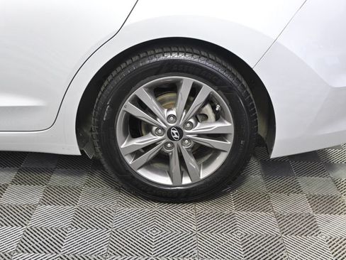 Used 2018 Hyundai Elantra SEL w/ Cargo Package FWD image 20