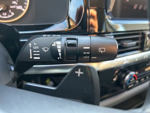 New 2026 Nissan Pathfinder SV image 30