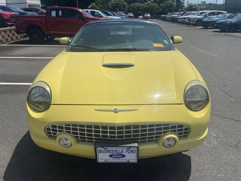 Used 2002 Ford Thunderbird RWD image 8