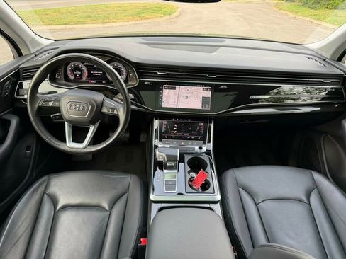 Used 2022 Audi Q7 3.0T Premium Plus AWD/4WD image 16